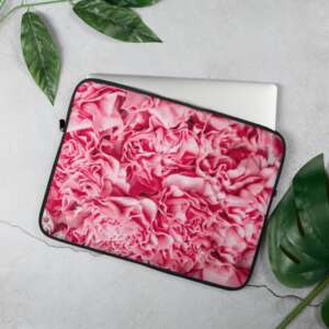 beautiful laptop sleeve with pink flowers